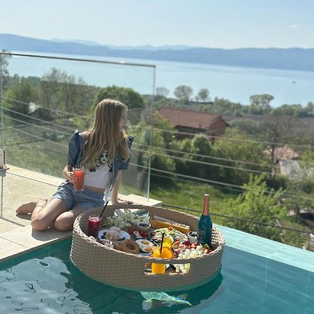 אוהריד Casa Farmak - 4 Bedroom Lux Apartment With Infinity Pool & Lake View מראה חיצוני תמונה