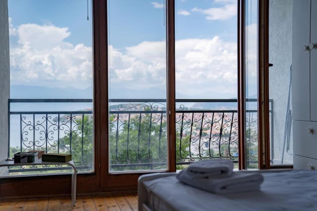 אוהריד Casa Farmak - 4 Bedroom Lux Apartment With Infinity Pool & Lake View מראה חיצוני תמונה