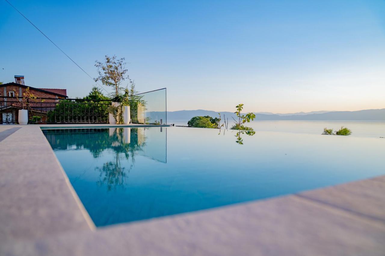 אוהריד Casa Farmak - 4 Bedroom Lux Apartment With Infinity Pool & Lake View מראה חיצוני תמונה